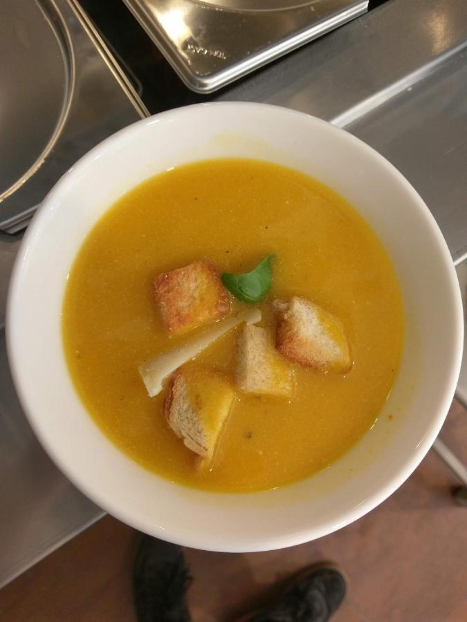 Penzion A Bistro Dilna Trebon Bagian luar foto